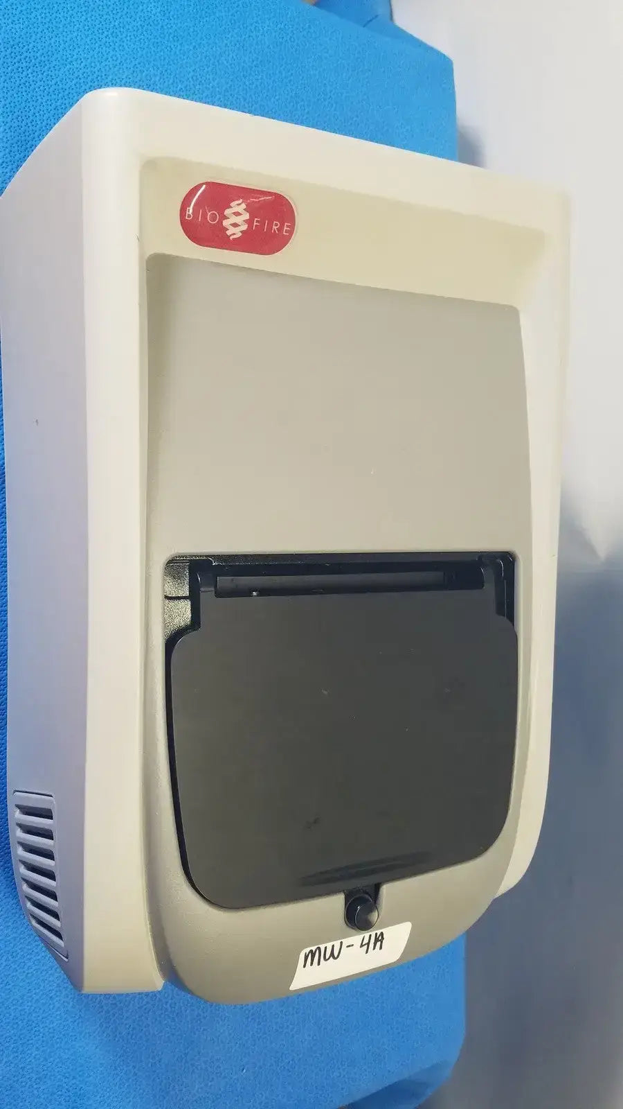 BioFire FilmArray 2.0 Instrument FLM2-ASY-0001 - Molecular Diagnostic