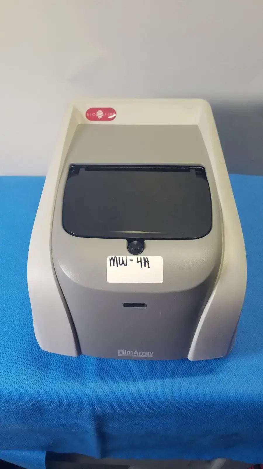 BioFire FilmArray 2.0 Instrument FLM2-ASY-0001 - Molecular Diagnostic
