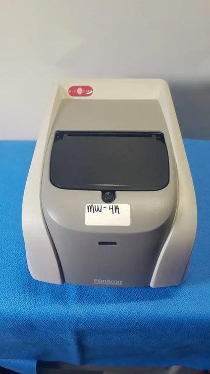 BioFire FilmArray 2.0 Instrument FLM2-ASY-0001 - Molecular Diagnostic