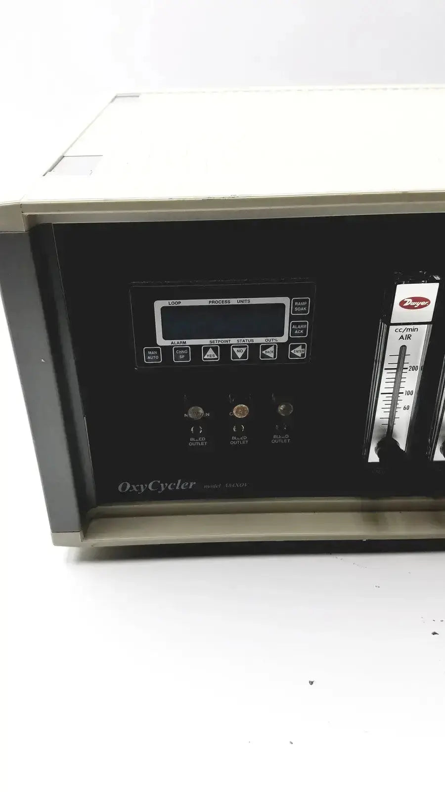 Black and silver biospherix oxycycler a84xov dynamic oxygen controller with digital display control buttons and flow meter