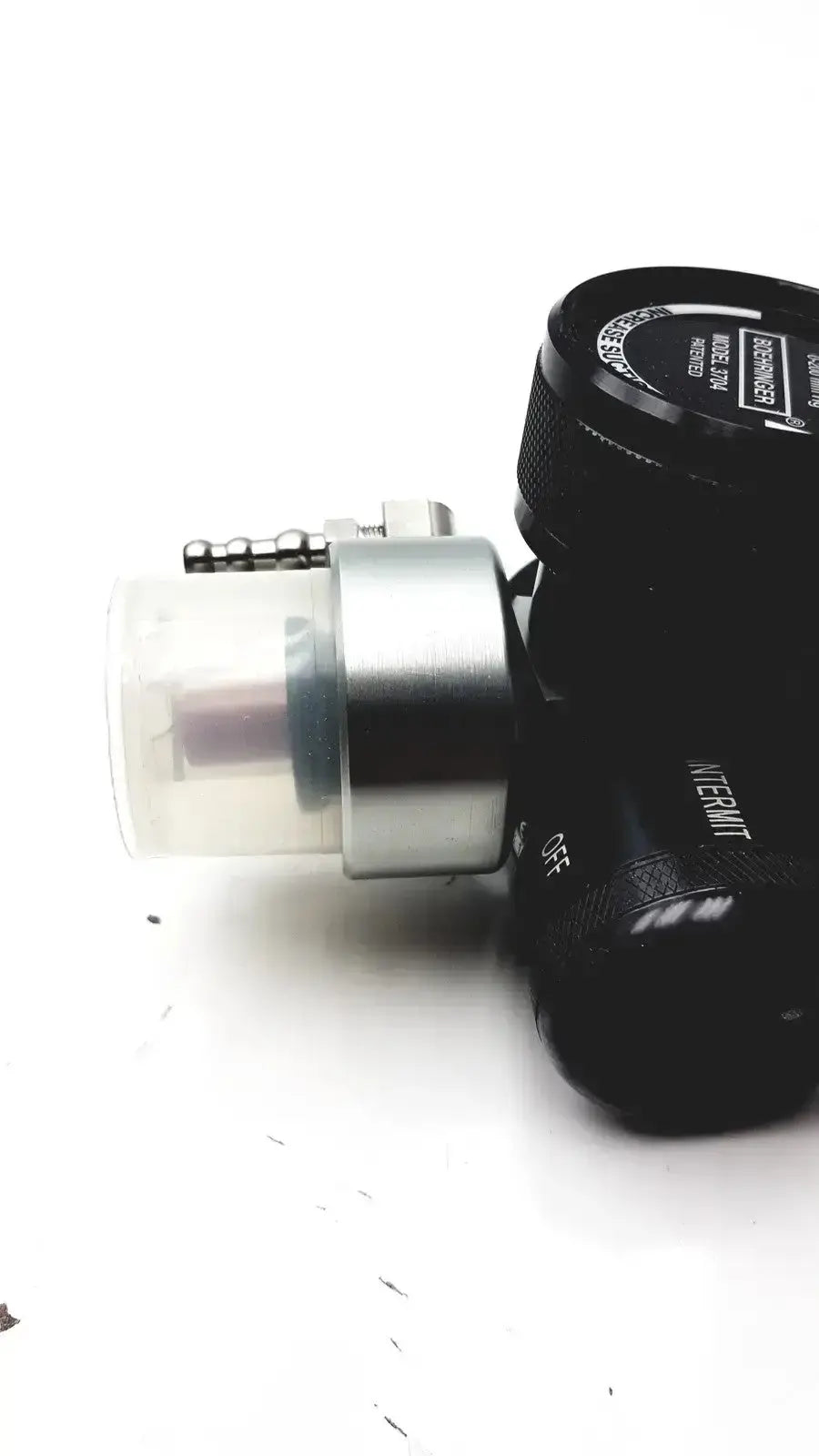Silver metallic platinum series suction regulator with transparent housing and black cap used medical equipment for sale