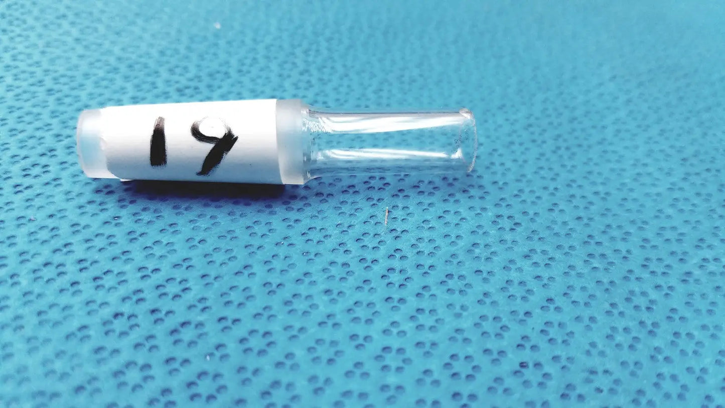 Borosilicate Glass Laboratory Stopper – Durable & Chemical Resistant