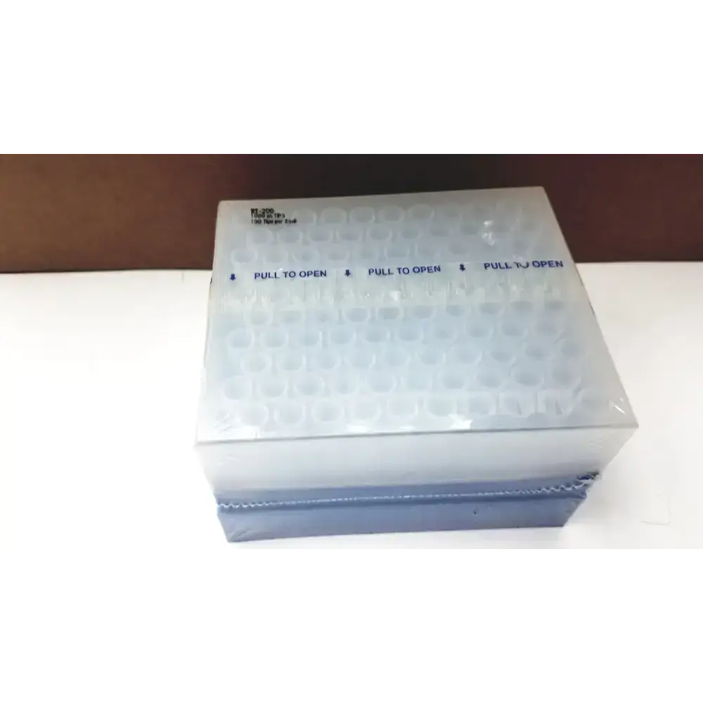 Box of 18 Rainin RT-200 Liftcover 100 Tips Per Rack - Pipette