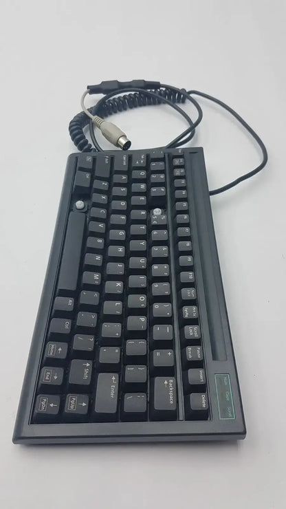 BTC FCC ID E5X5R5BTC-5100C Keyboard