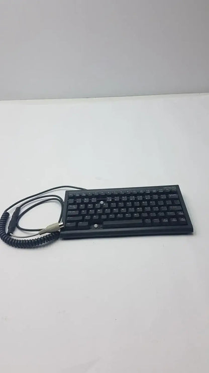BTC FCC ID E5X5R5BTC-5100C Keyboard