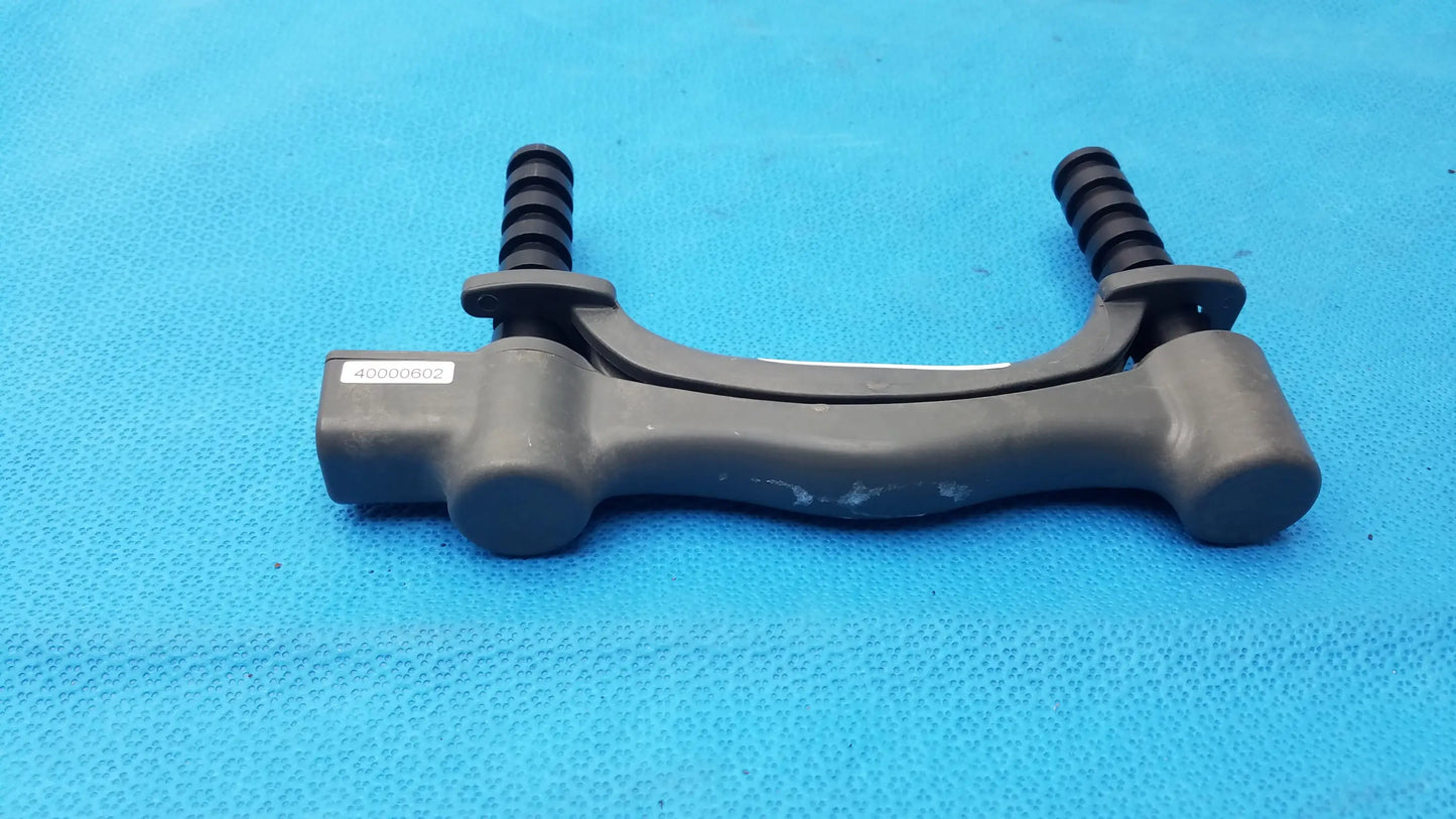 Black plastic handle with two threaded rods on top of BTE Technology hydraulic hand dynamometer for grip measurement