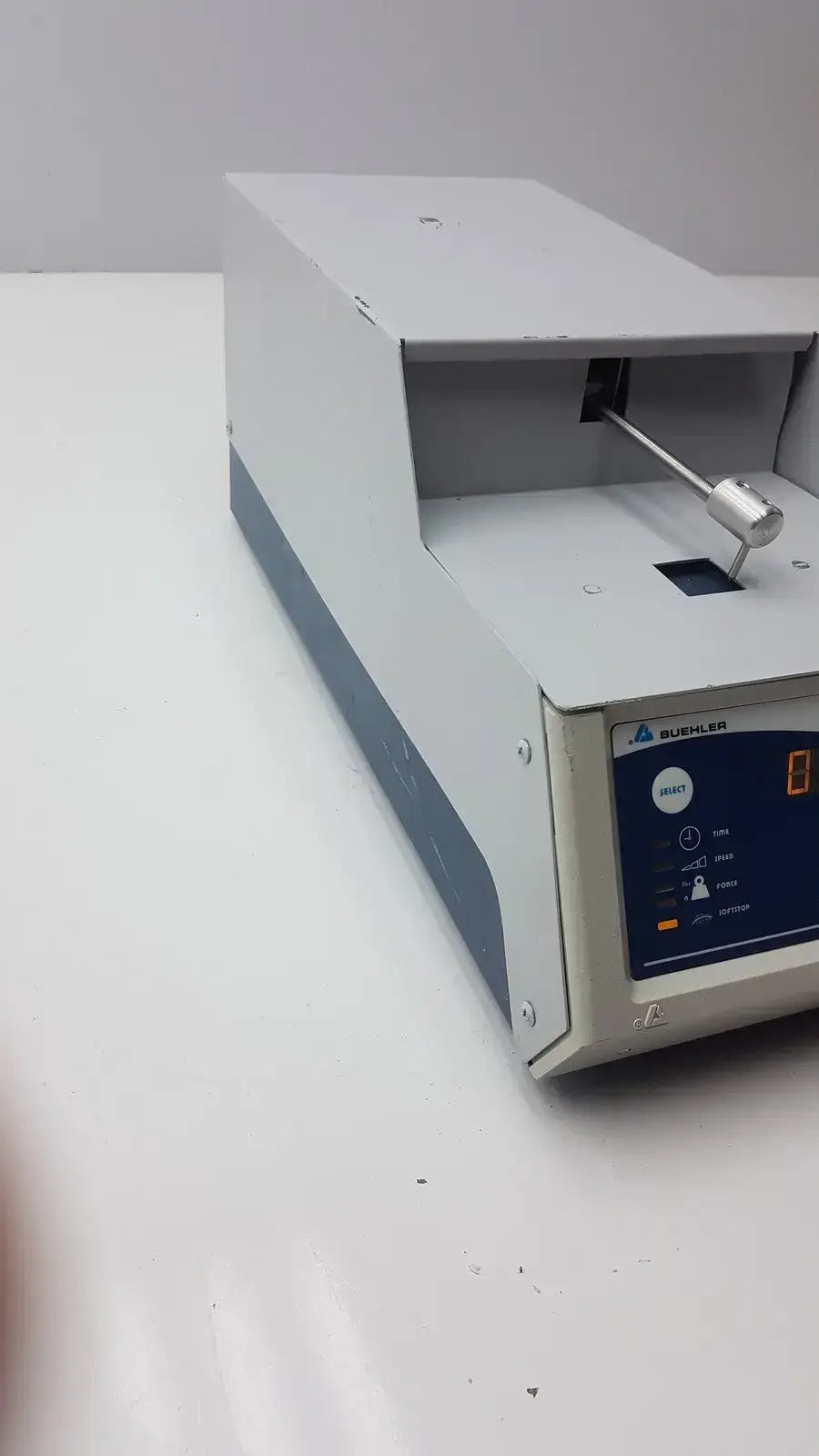 Buehler Minimet 1000 Grinder Polisher Model No 69-1100 - Laboratory Grinder/Polisher