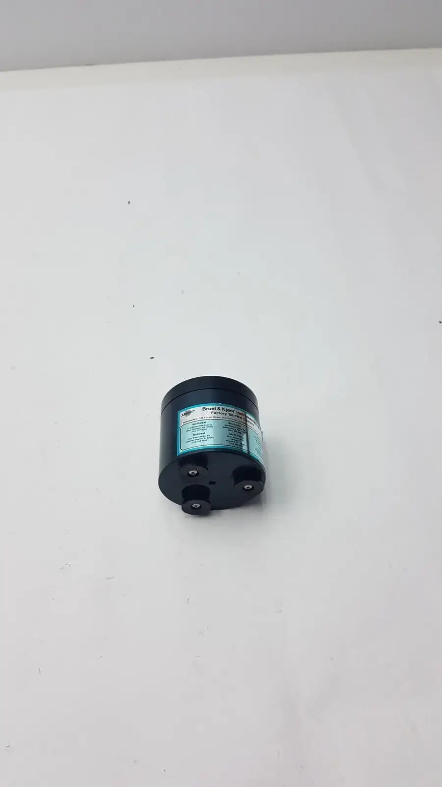 Burj & Kjaer Mini Shaker Type 4810 Serial # 13267115 - Laboratory