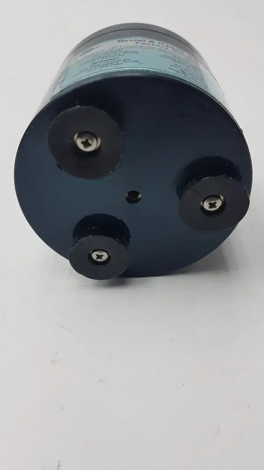 Burj & Kjaer Mini Shaker Type 4810 Serial # 13267115 - Laboratory