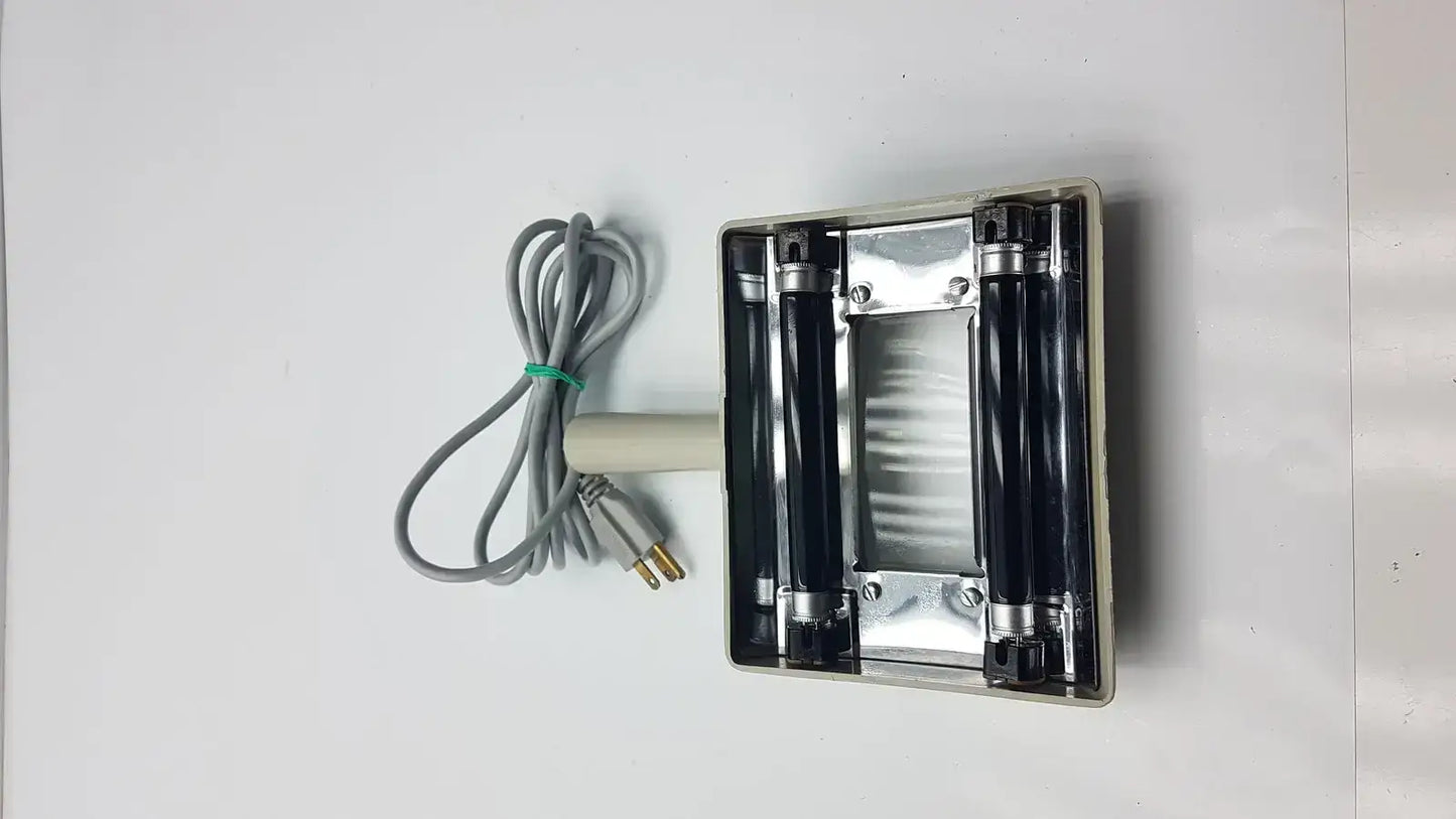 Burton Model 31602 UltraViolet Magnifier Examining Light - Exam