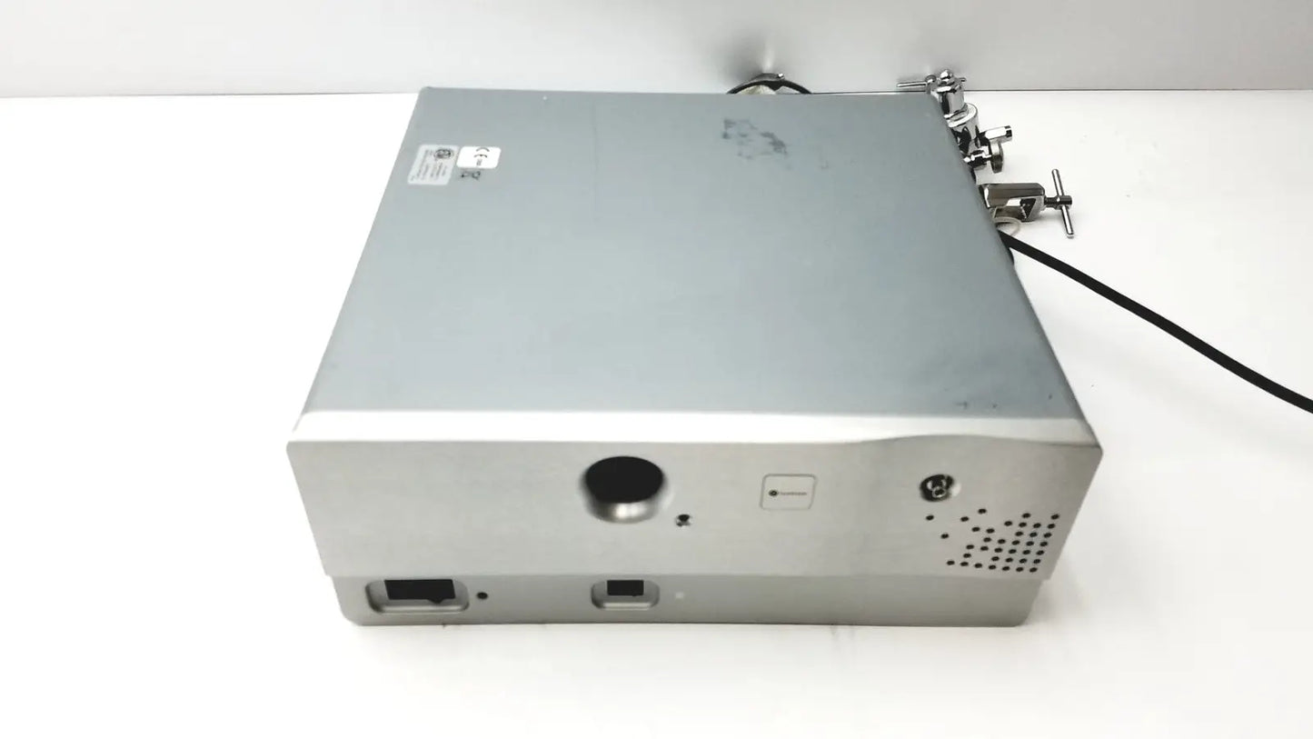 Carefusion Vmax Encore Analyzer with Western Medical Compressed Gas Regulators