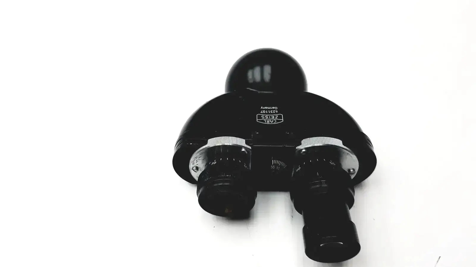 Black carl zeiss 4231107 germany kpl-w 12.5x binoculars with silver-rimmed focus knobs for pre owned medical equipment use