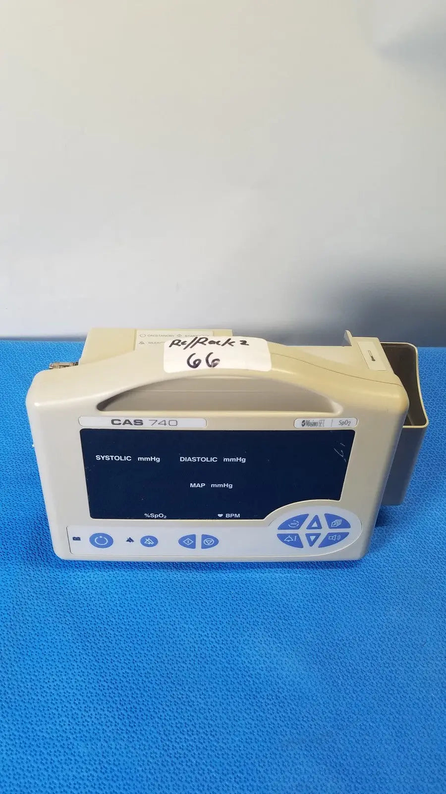 CASMED 740 Masimo SET SpO2 Blood Pressure Patient Monitor