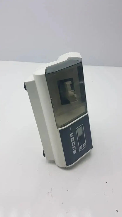 White and dark gray dentsply caulk promix 400 dental amalgamator milling machine with transparent front panel g-cir-r4-12p
