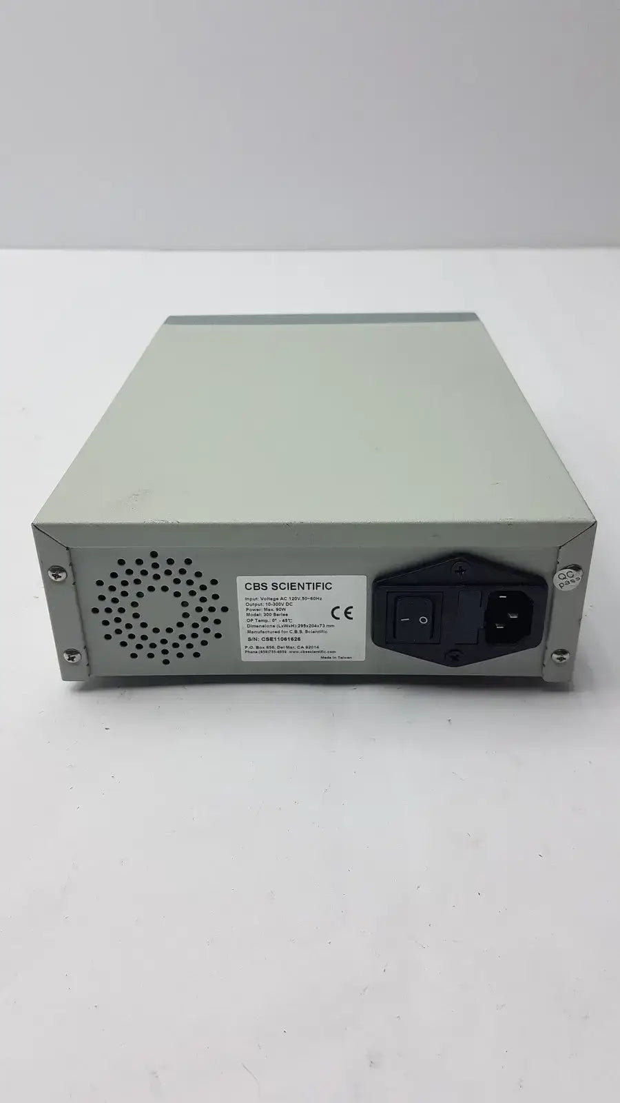 CBS Scientific EPS-300 IIV 300V Electrophoresis Power Supply 300II