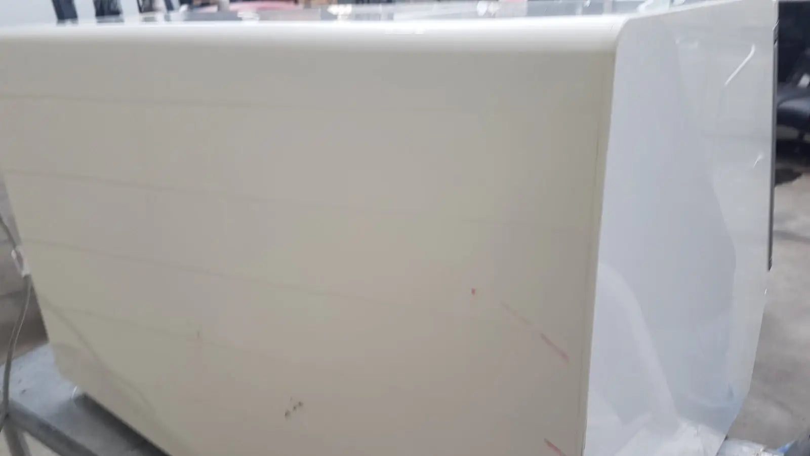 CBS Scientific P-036-202 PCR Workstation Dead Air Box UV & Fluorescent Lighting