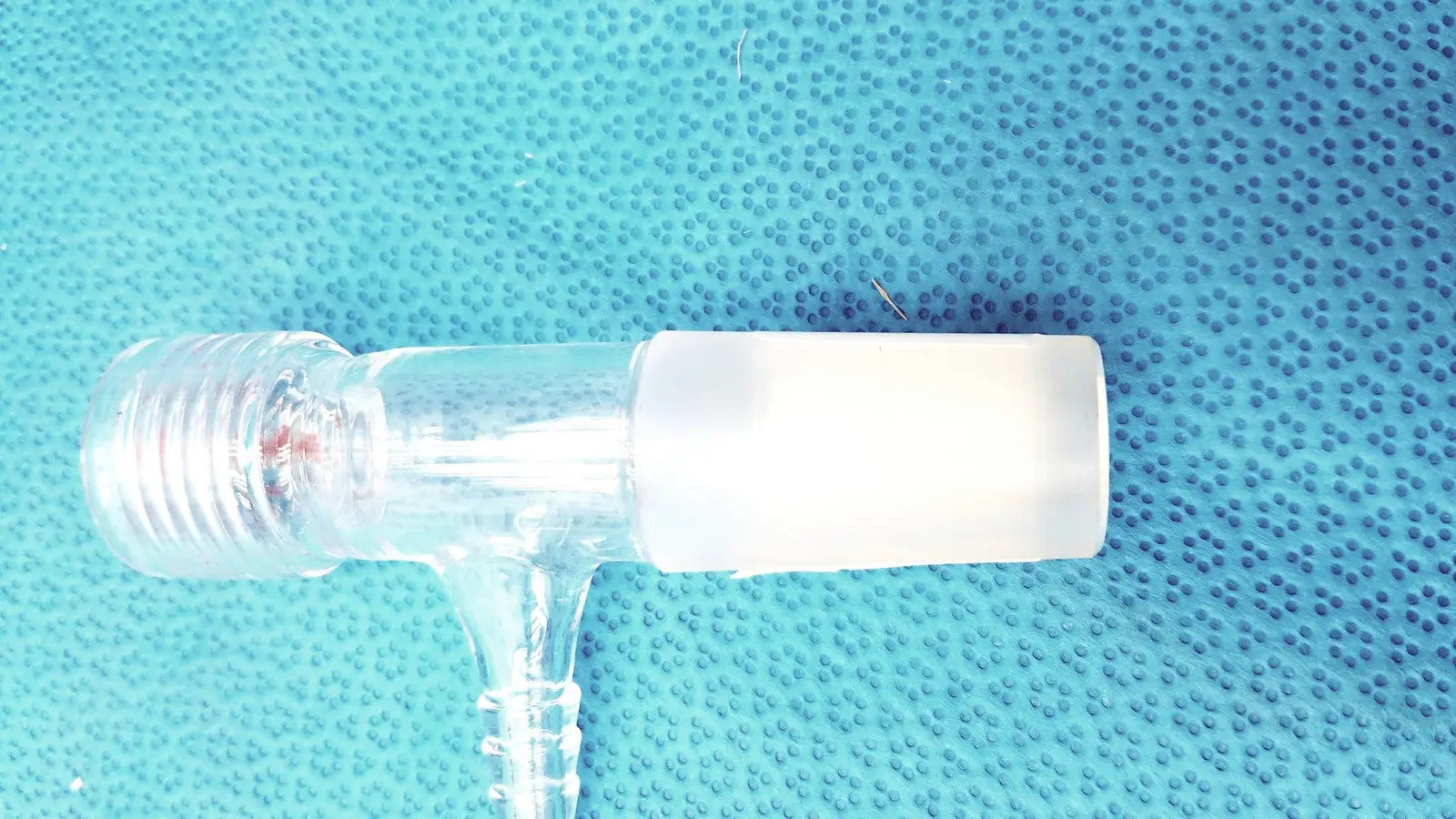 Chemglass Universal Inlet Adapter w/ Chem-Thread & Hose Barb – Lab Use - Laboratory Glassware