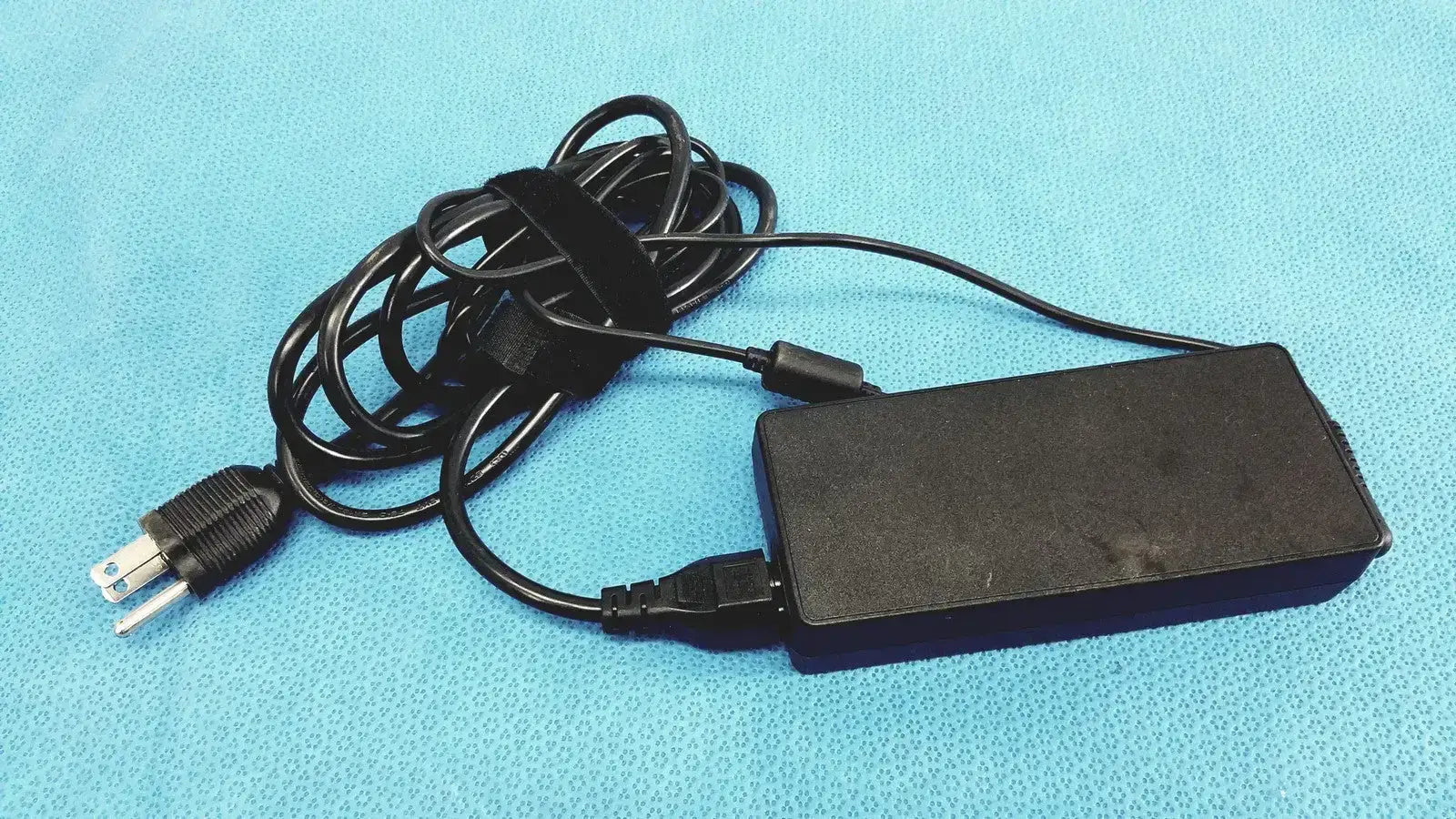 Chicony Power Technology AC Adapter with Cord - A16-135P1A