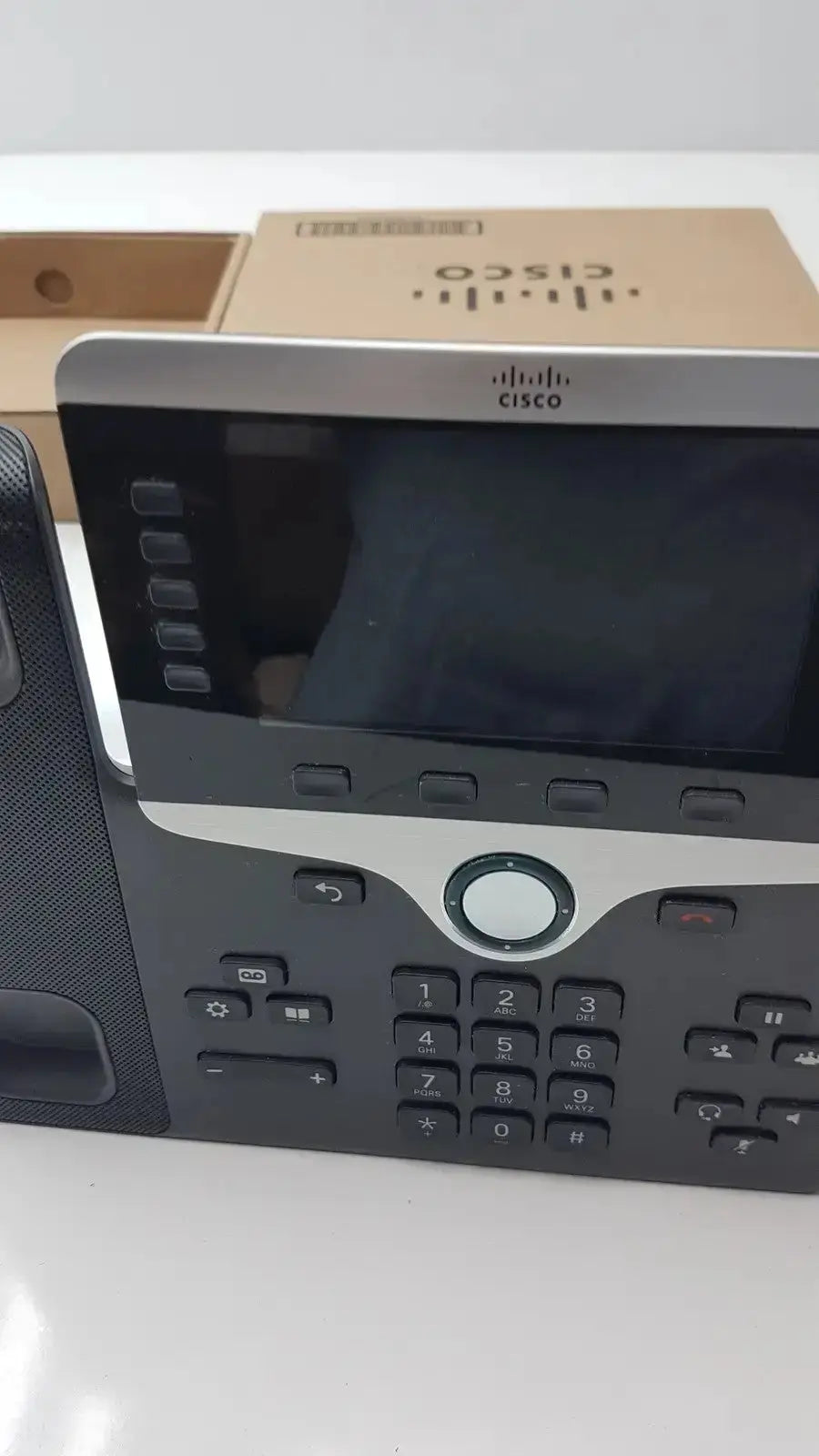 Black cisco cp-8841 ip phone with color voip poe touchscreen display and silver accent trim for professional use