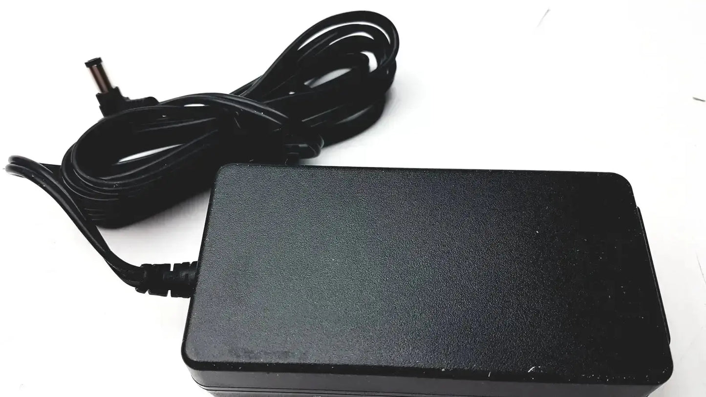 Black plastic power supply with coiled cable for cisco ip phone phone power supply cp-pwr-cube-3 model