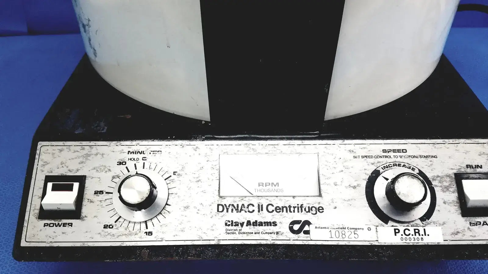 Clay Adams 0103 Dynac II Laboratory Centriifuge - Centrifuge