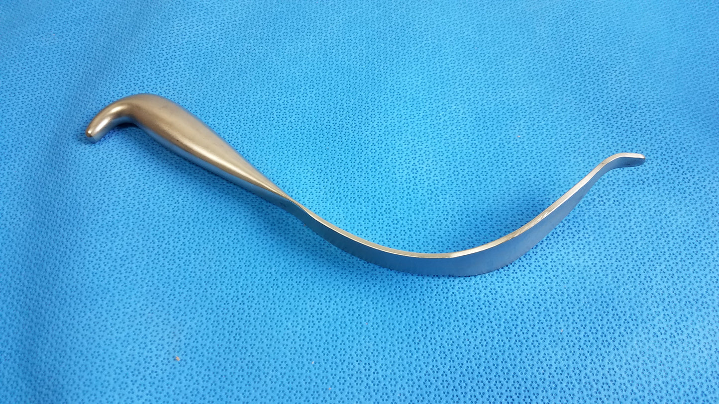 Cobra Retractor Wide Smooth Pointed Tip 3081-03 Surgical Instrument