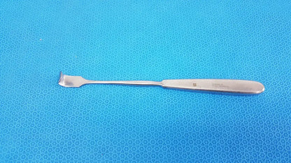 Codman 50-4263 Stainless Steel Surgical Instrument – Size 13