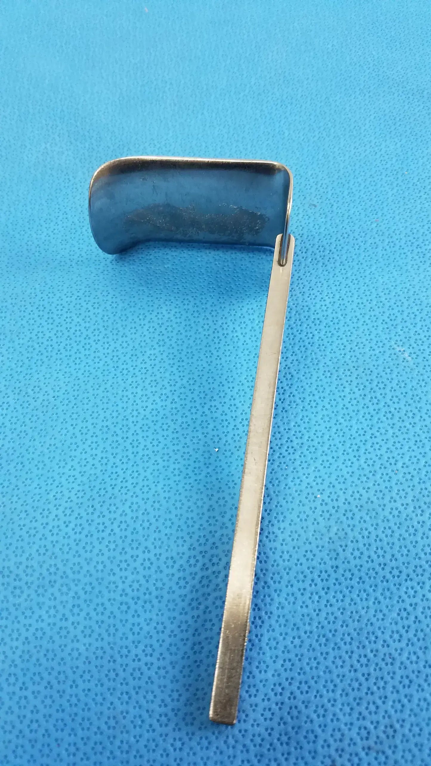 Codman 50-4568 Surgical Kelly Retractor Blade