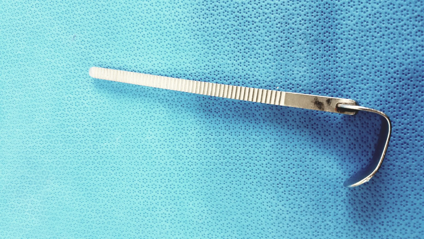 Codman 50-4574 Kelly Retractor Blade