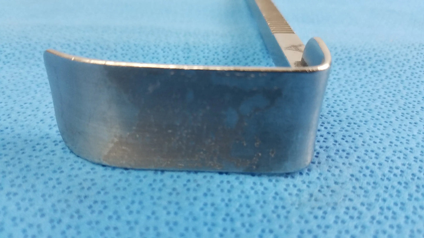 Codman 50-4575 Surgical Kelly Retractor Blade