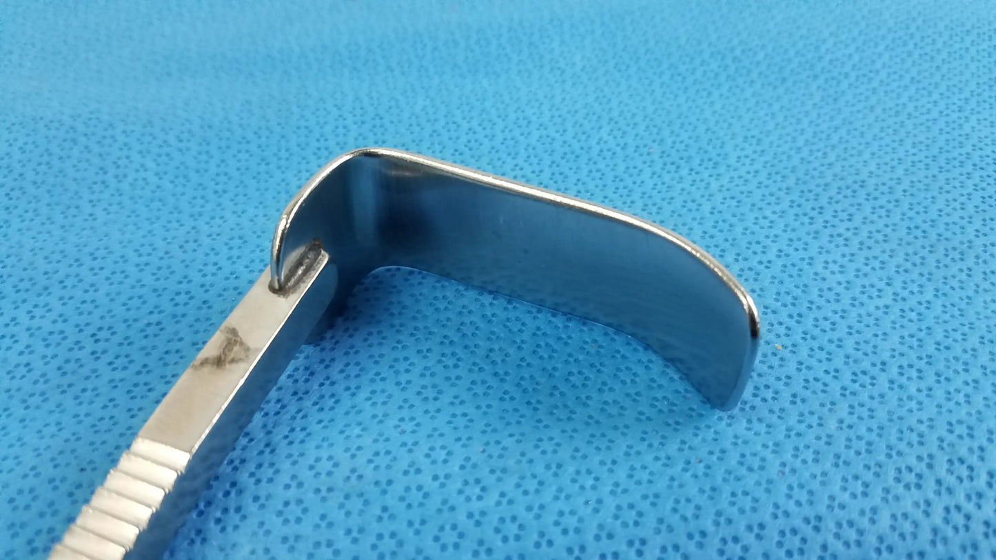 Codman 50-4575 Surgical Kelly Retractor Blade