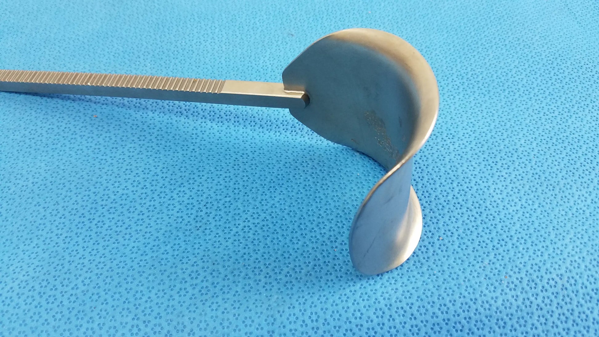 Codman 50-4576 Balfour Retractor Blade