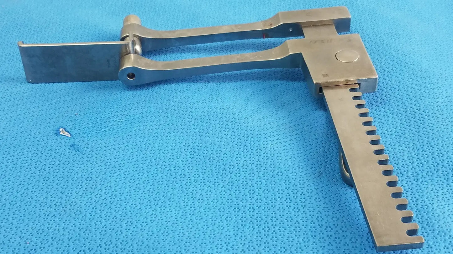 Codman 8504N Finochietto Retractor USA Stainless Steel