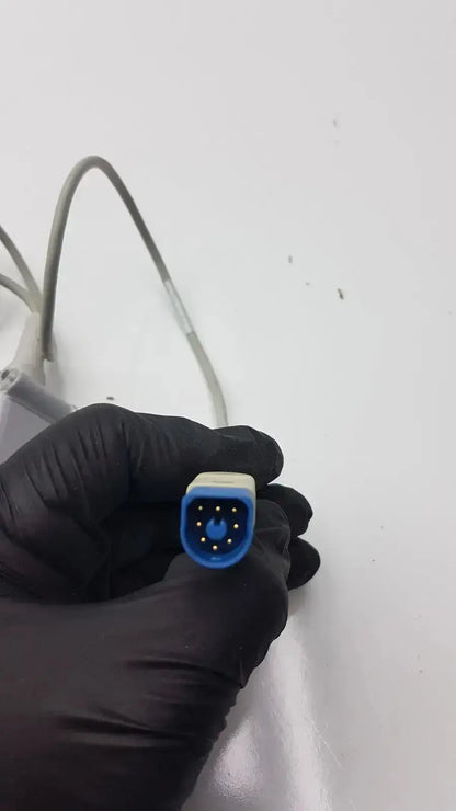 Blue and white compatible drager spo2 extension cable with circular array of metallic contacts for spo2 sensor use