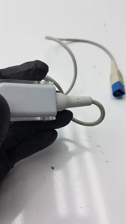 White medical spo2 extension cable with gray cable and blue connector compatible with drager sensor ref add82db93f