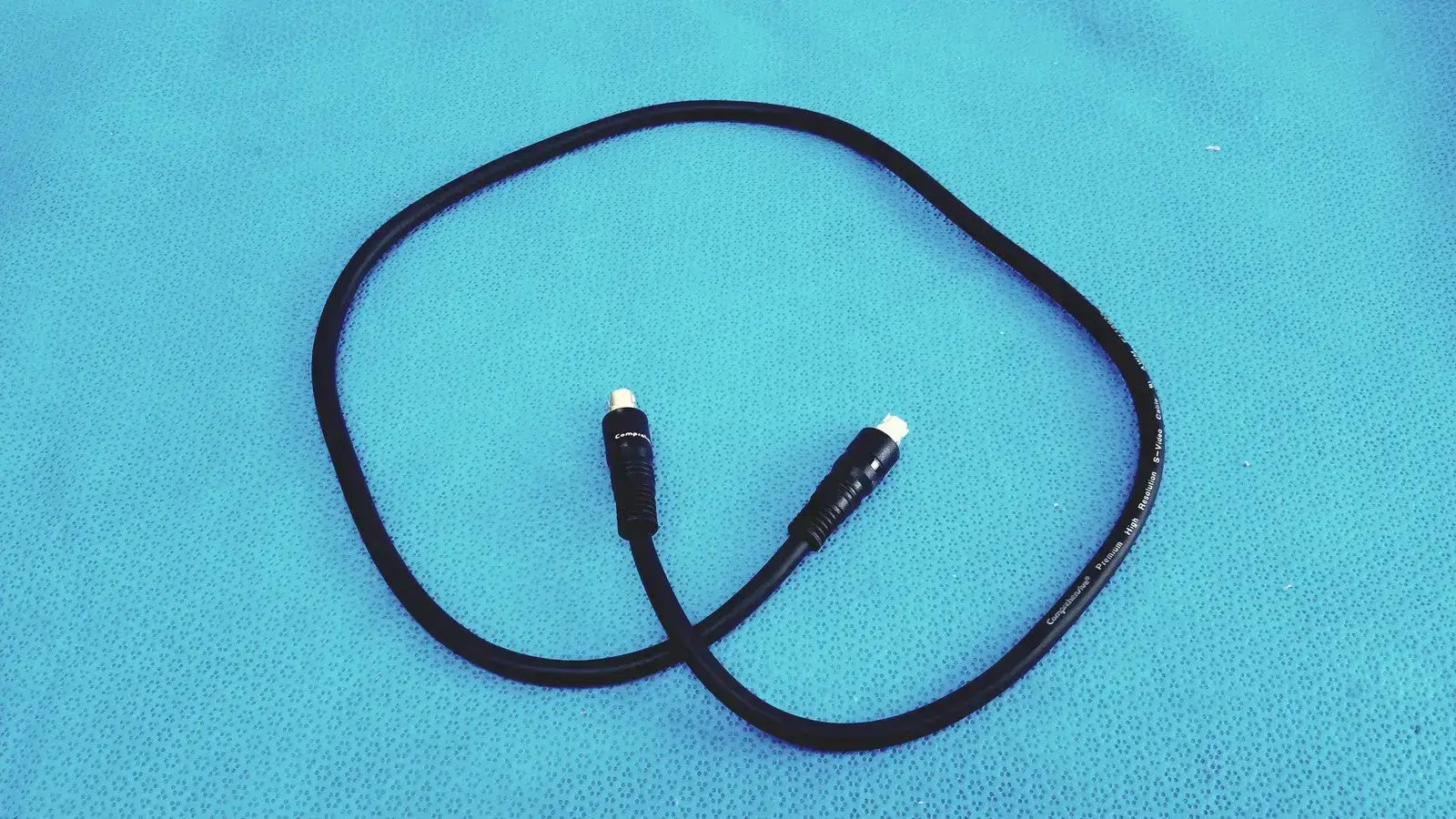 Comprehensive Premium High Resolution S-Video Cable - E119932