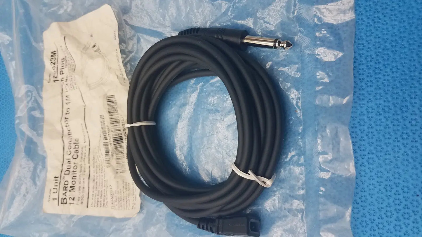 Computer/Server Accessories Kit – Cables Connectors Screws Software - Server Accessory