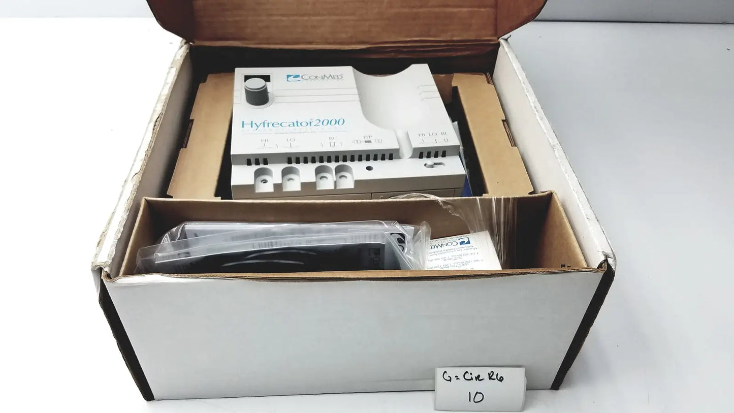 Conmed Hyfrecator 2000 7-900-115 Electrosurgical System With Accessories