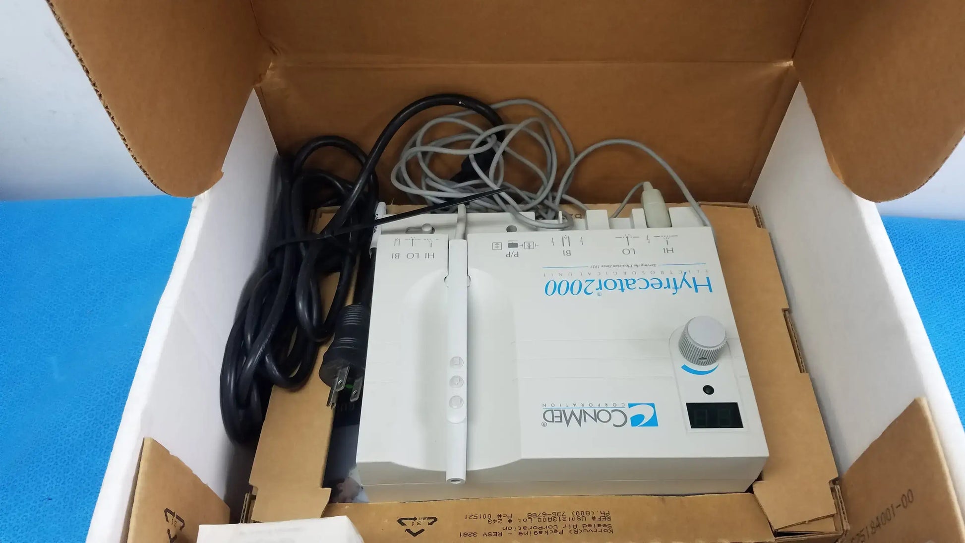 ConMed Hyfrecator 2000 Electrosurgical Unit With Accessories