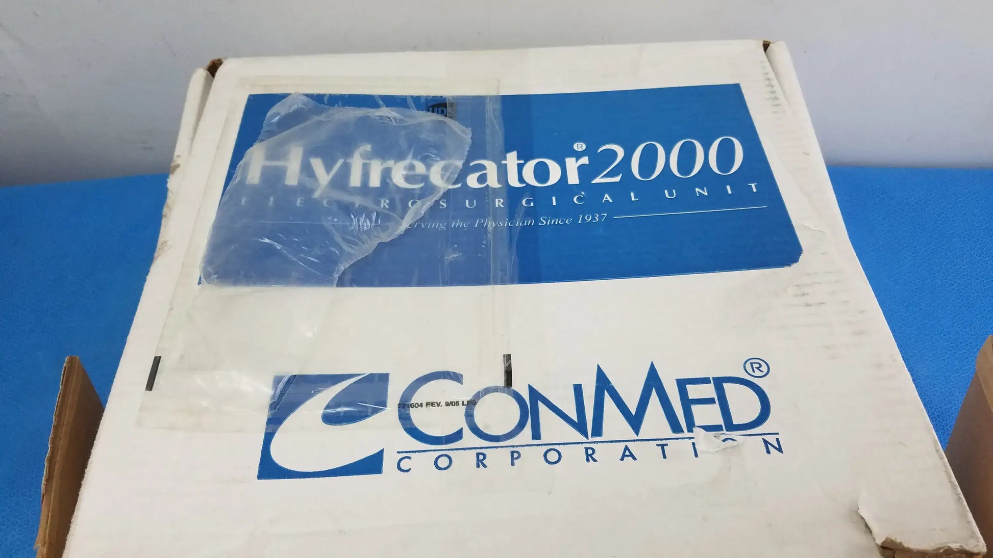 ConMed Hyfrecator 2000 Electrosurgical Unit With Accessories