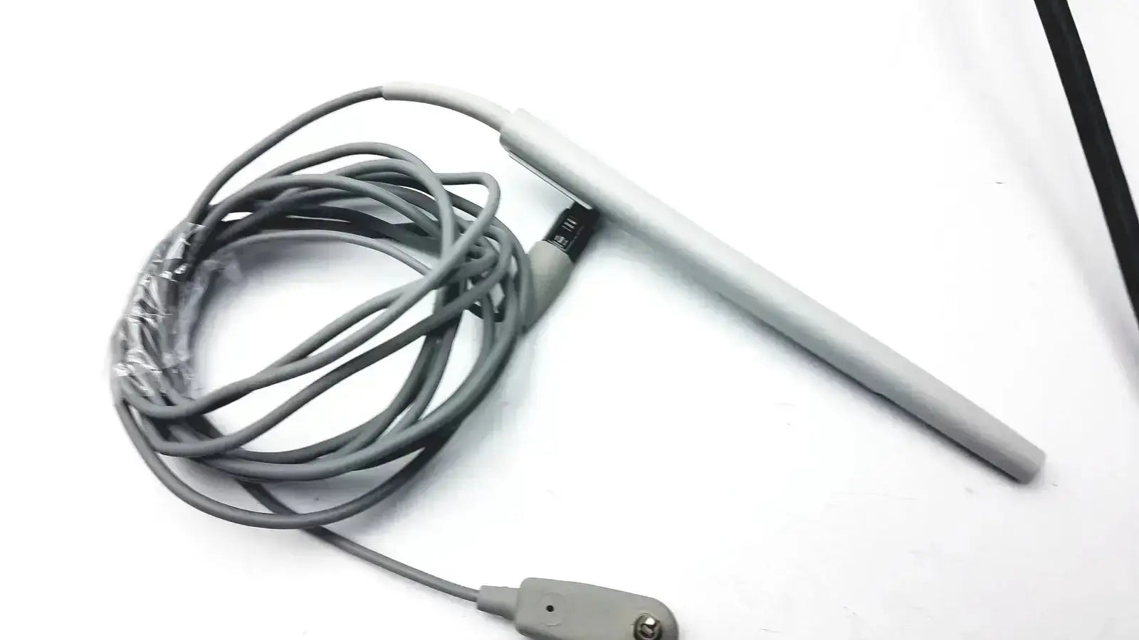 Gray microsoft surface pen with coiled gray usb cable for conmed hyfrecator 2000 model 7-900-115 pre owned medical equipment