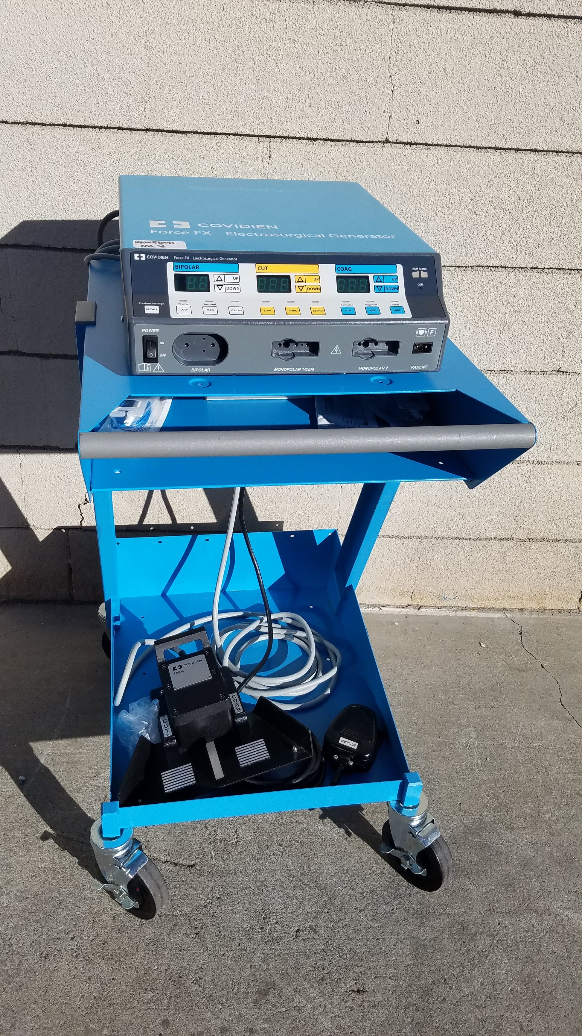 Covidien Force FX-C Electrosurgical Generator ESU With E6008 and Trolley - (ESU)