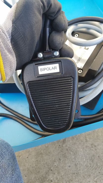 Covidien Force FX-C Electrosurgical Generator ESU with E6009 E6008 And Trolley - (ESU)