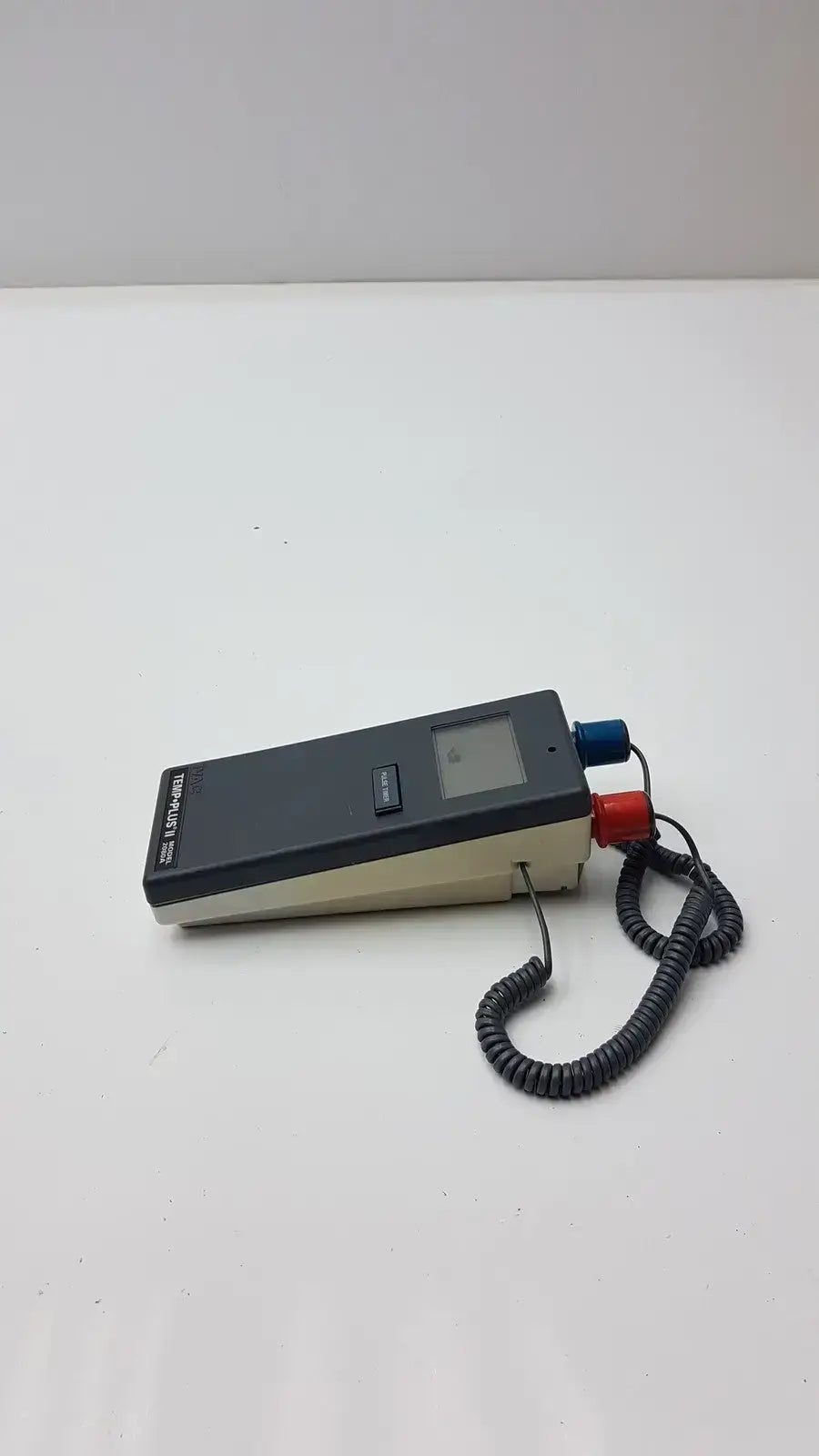 Covidien Genius 3 Tympanic Thermometer Ear Temperature Monitor SMF0611-00