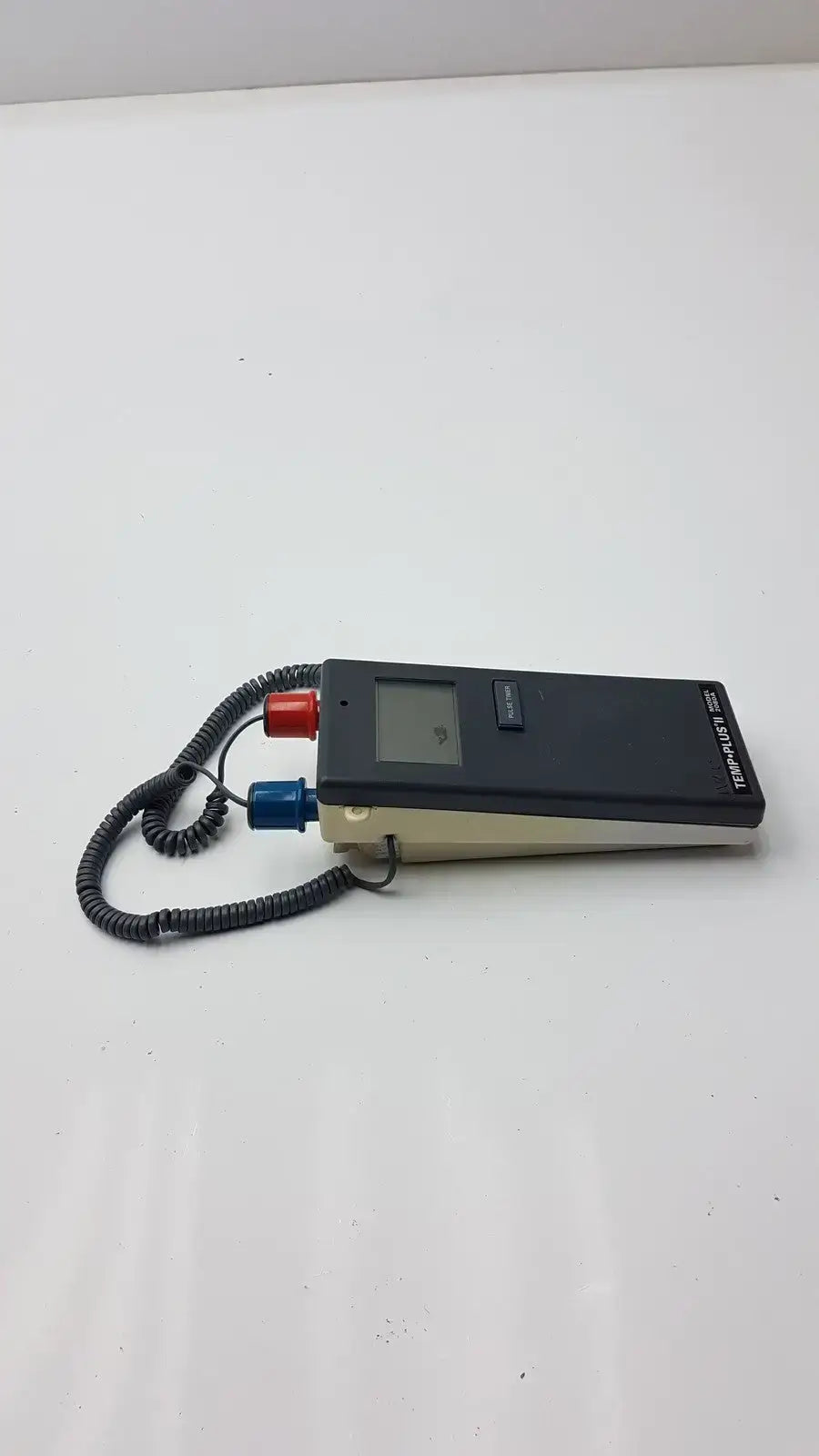 Covidien Genius 3 Tympanic Thermometer Ear Temperature Monitor SMF0611-00