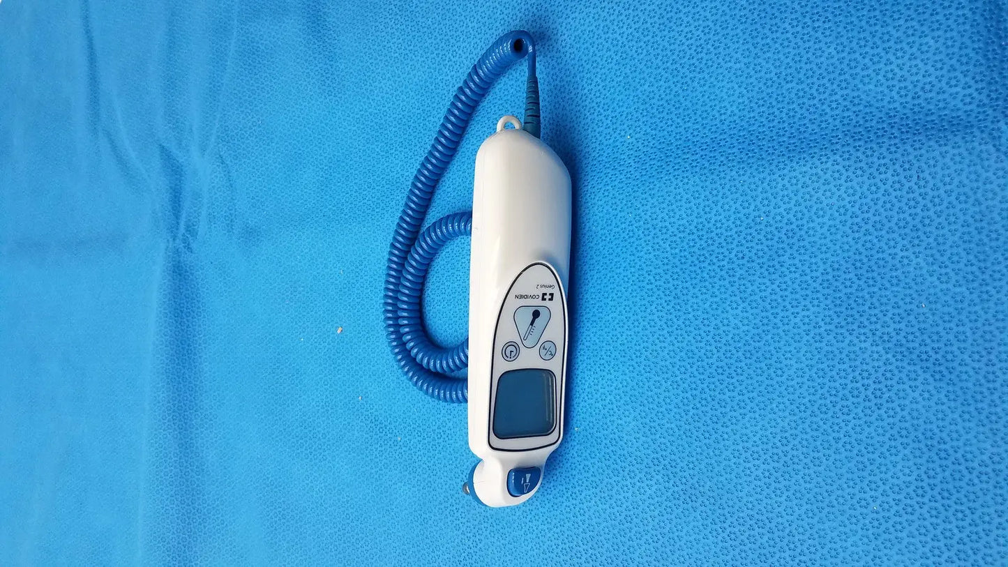 Covidien Genius 3 Tympanic Thermometer with Base – Model SMF1116001