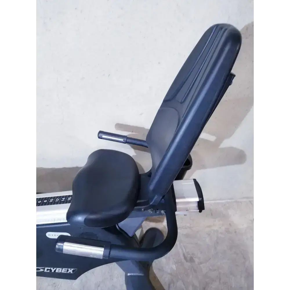Cybex Cyclone 530r Recumbent Bike - Exercise