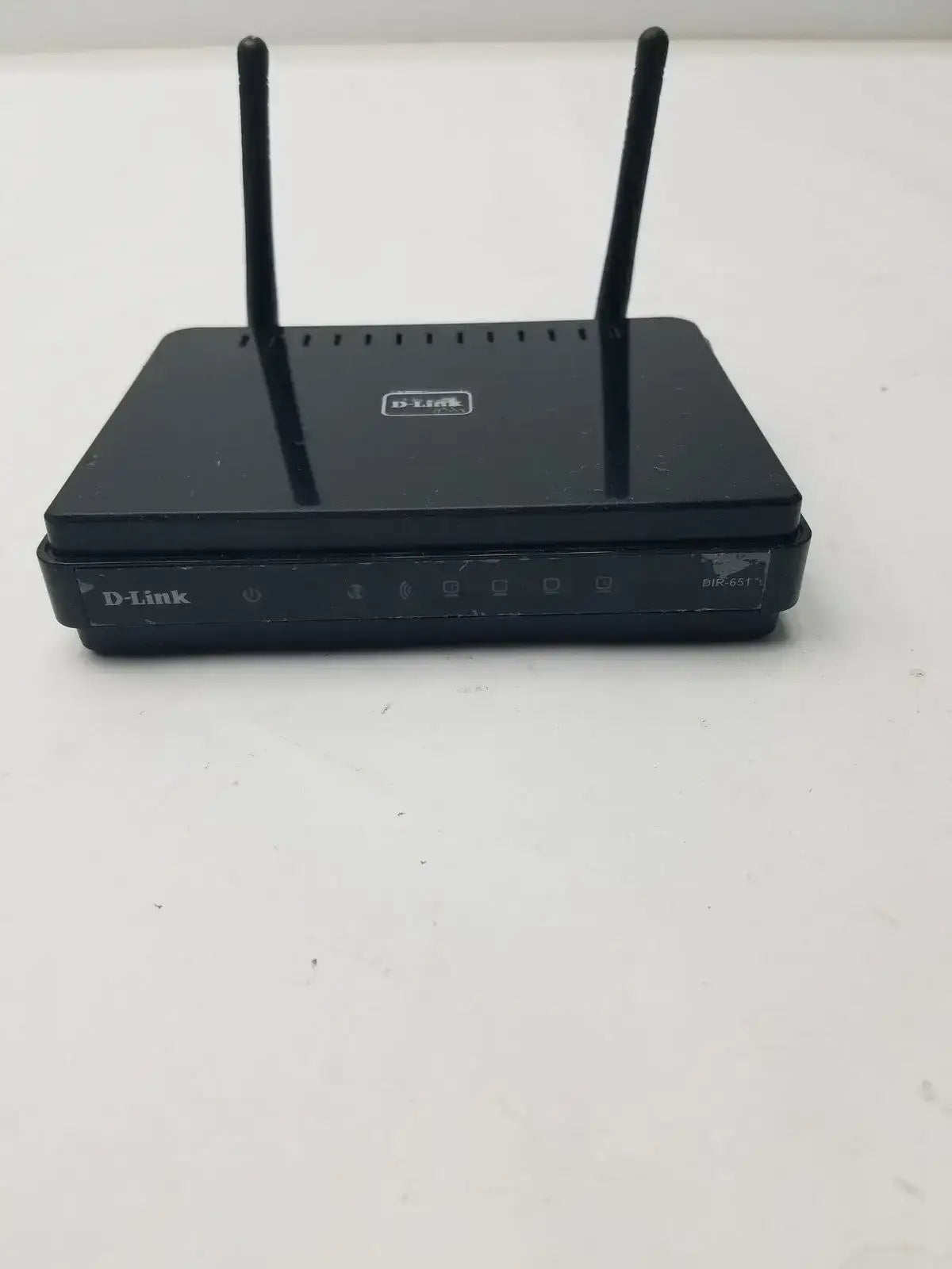 D-Link DIR-651 300 Mbps 4-Port Gigabit Wireless N Router