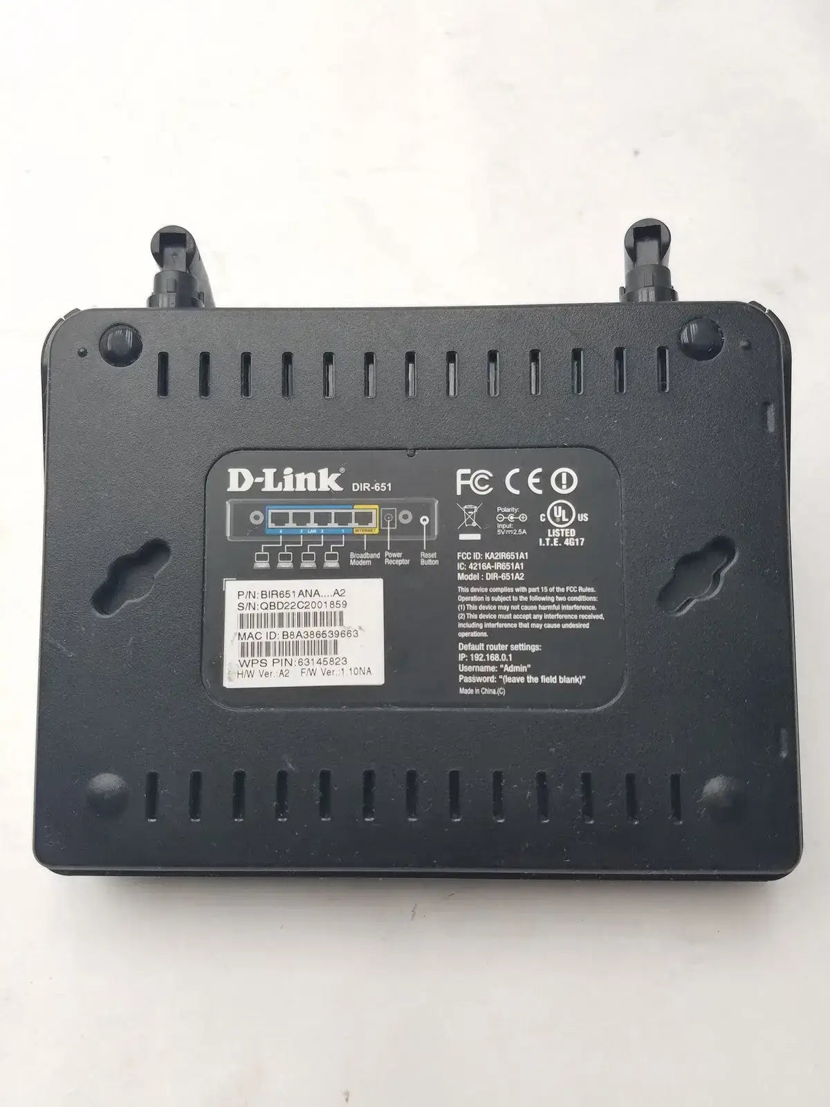 D-Link DIR-651 300 Mbps 4-Port Gigabit Wireless N Router