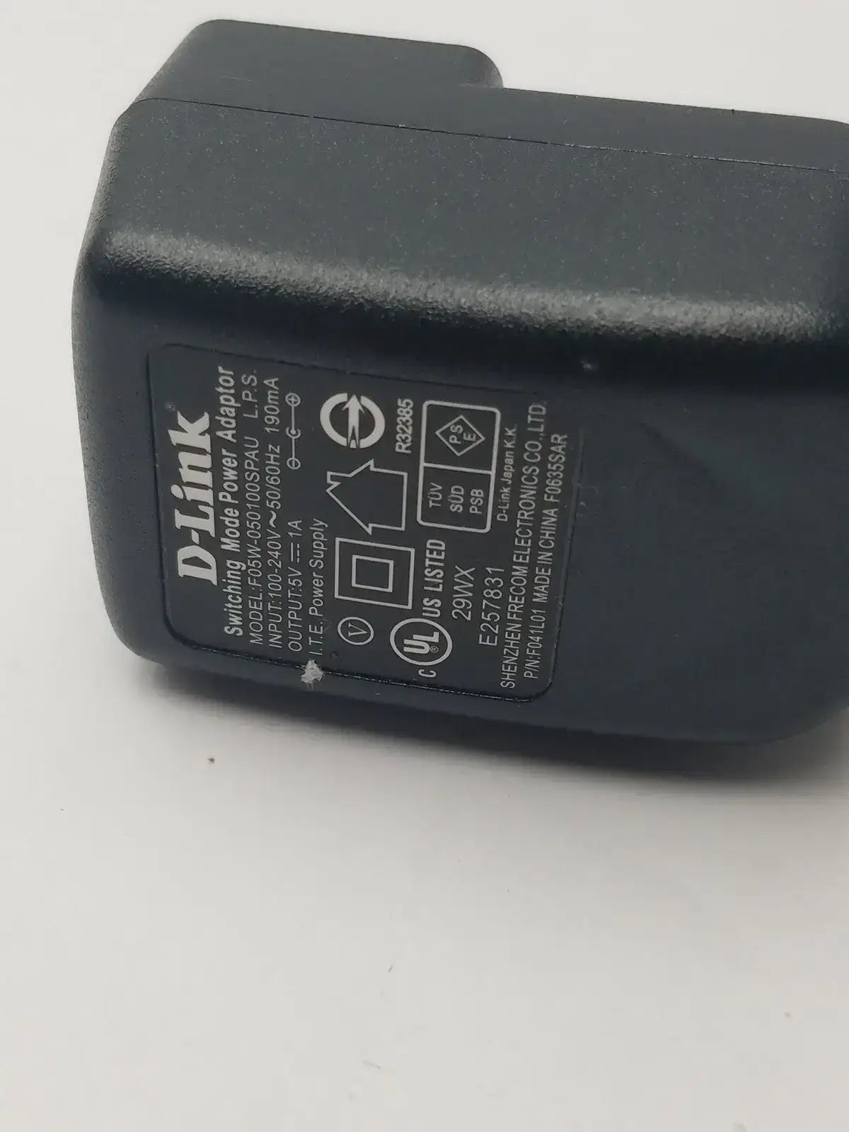 D-Link Switching Mode Power Adaptor F05-050100SPAU - Adapter